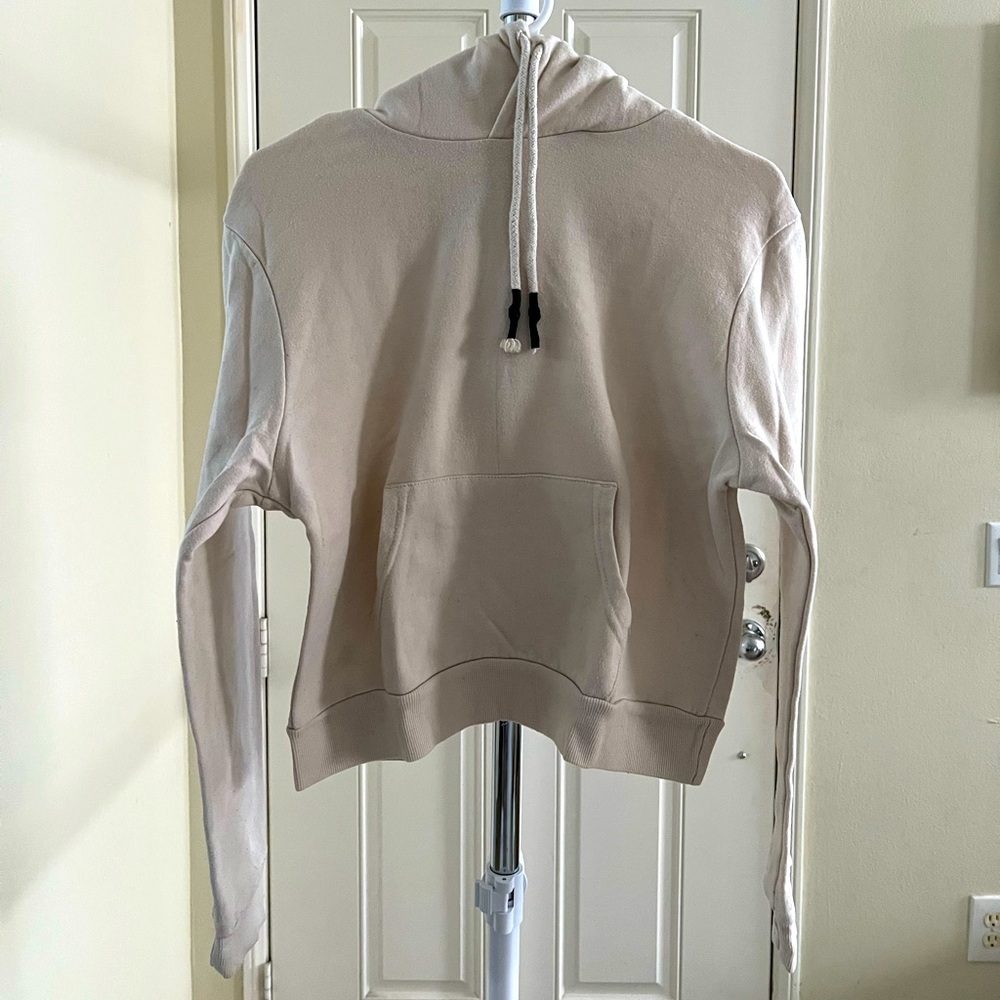 J.O & CO Crop Hoodie with Pockets